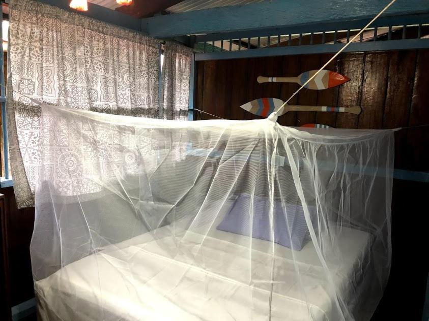 Refugio Mr Jerry Eco House Ξενοδοχείο Bahia Solano Εξωτερικό φωτογραφία