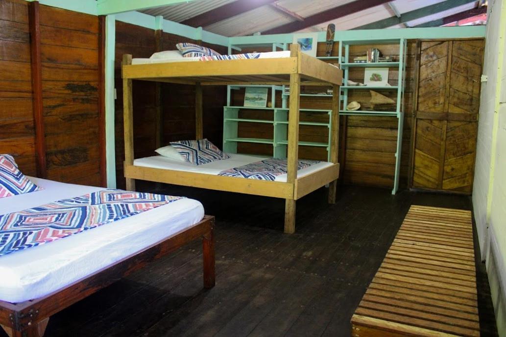 Refugio Mr Jerry Eco House Ξενοδοχείο Bahia Solano Εξωτερικό φωτογραφία